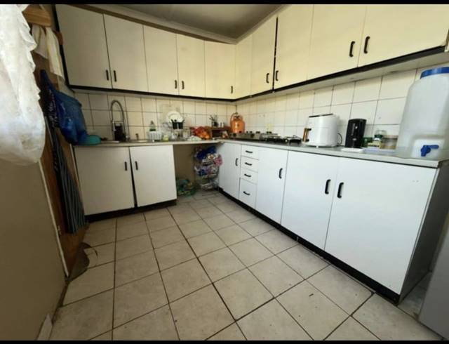 3 BEDROOM HOUSE FOR SALE IN MINNEBRON